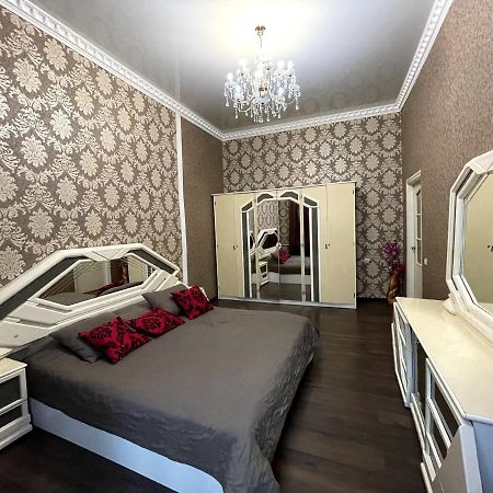 Ferienwohnung Amazing Heart Of Kiev Exterior foto